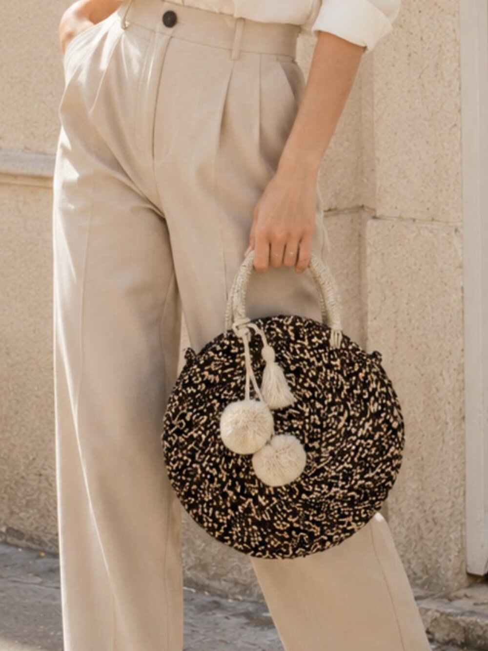 NWT Handmade Black Round Grass Beach Tote with Pompoms - Balinese Summer Bag